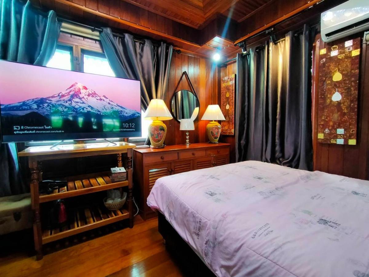Ruenthip Homestay Bangkok Luaran gambar
