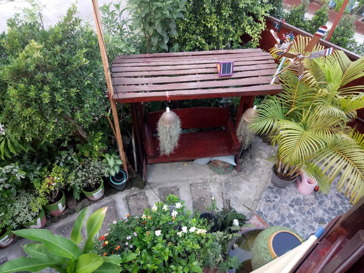 Ruenthip Homestay Bangkok Luaran gambar